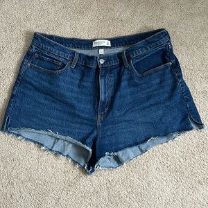 Abercrombie Mom Short